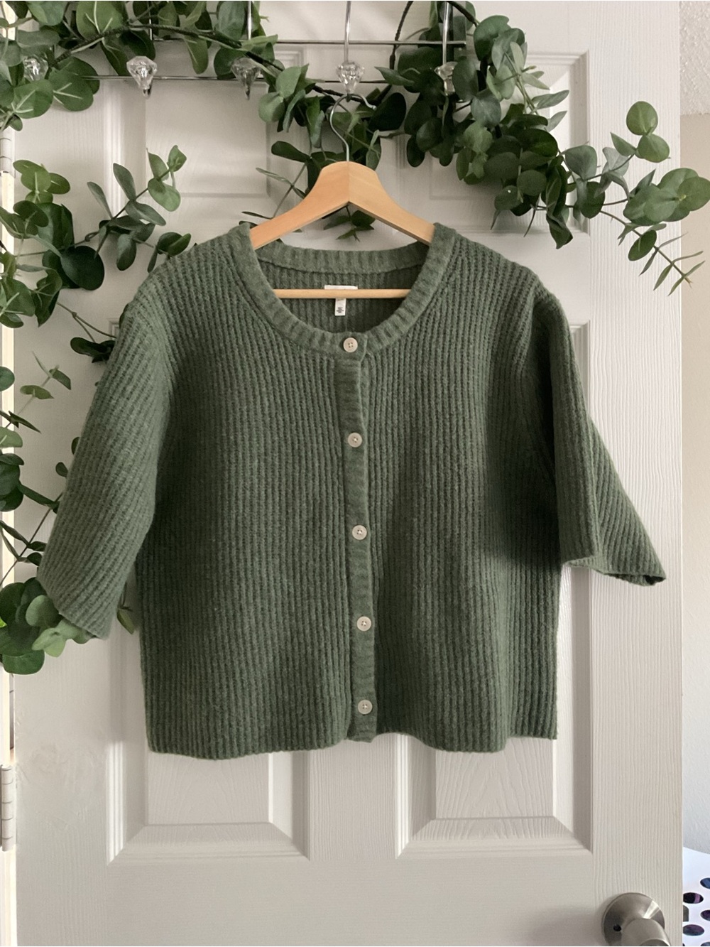 aerie Olive Green Ribbed Button-Up Short Sleeve Cardigan - Picture 2 of 9